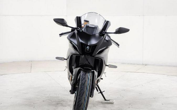 2025 Yamaha YZF-R7
