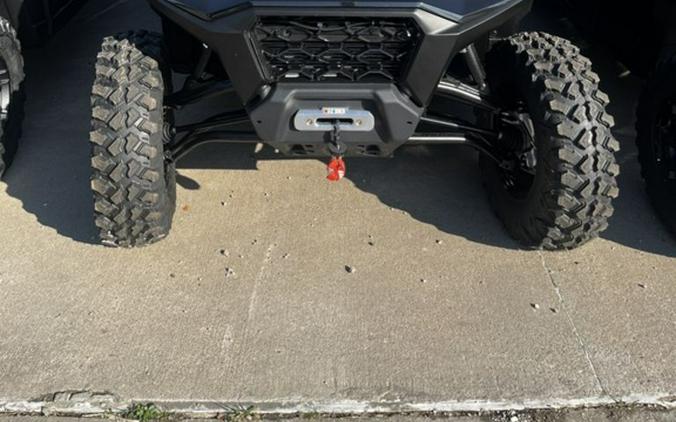 2026 Can-Am Defender MAX Lone Star Cab HD11