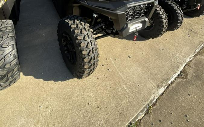 2026 Can-Am Defender MAX Lone Star Cab HD11