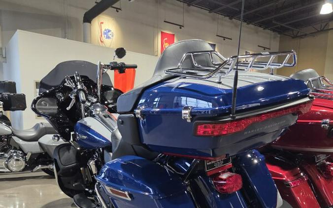 2023 Harley-Davidson® Road Glide® Limited Bright Billiard Blue/Billiard Gray