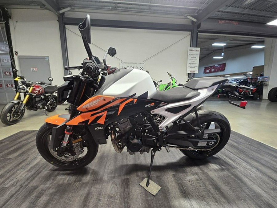 2027 KTM Duke 990