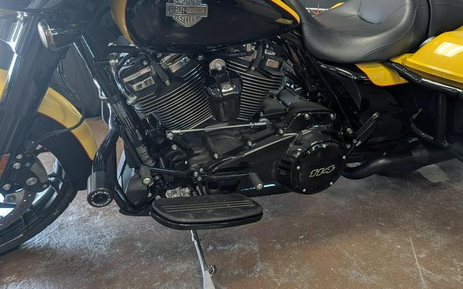 FLHXS 2023 Street Glide Special