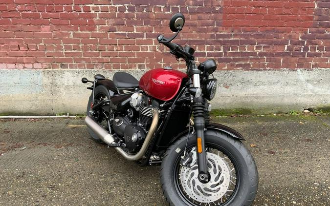 2023 Triumph DX4 BONNEVILLE BOBBER RED HOPPER