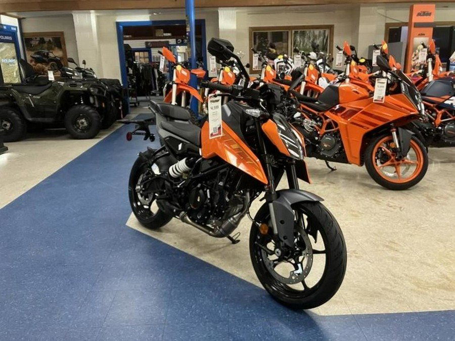 2024 KTM 250 Duke