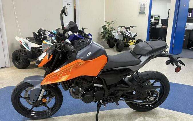 2024 KTM 250 Duke