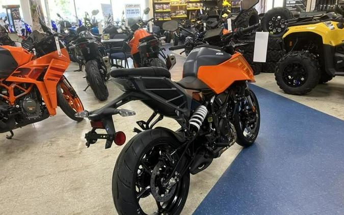 2024 KTM 250 Duke