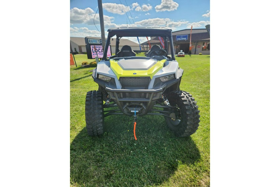 2024 Polaris Industries General XP 1000 Sport Ghost Gray