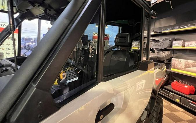 2026 Can-Am Defender Limited HD11