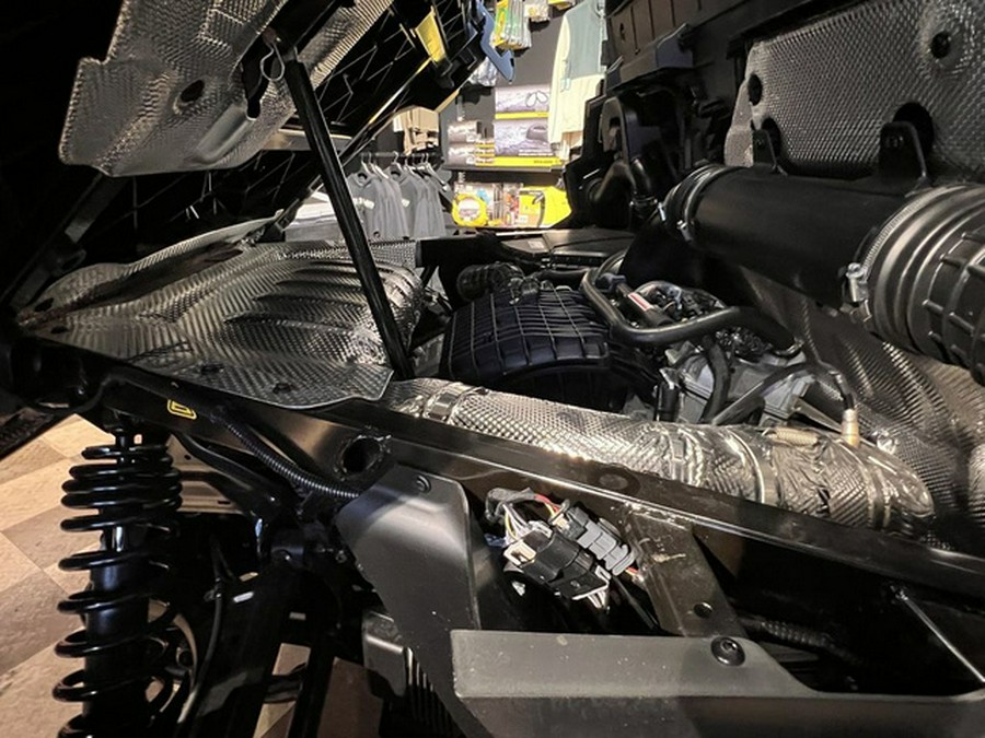 2026 Can-Am Defender Limited HD11