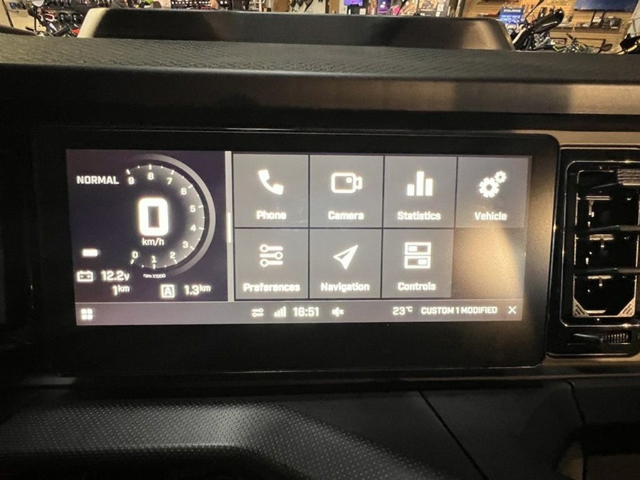 2026 Can-Am Defender Limited HD11