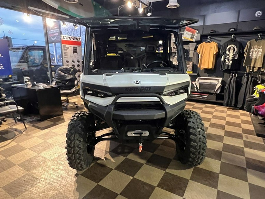 2026 Can-Am Defender Limited HD11