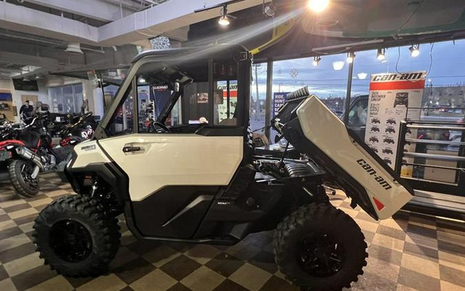 2026 Can-Am Defender Limited HD11