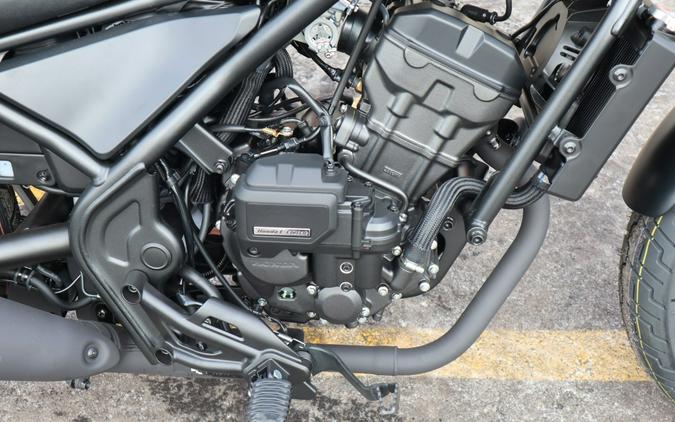 2026 Honda Rebel® 300 E-Clutch