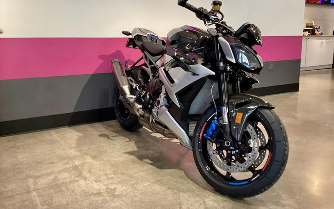 2026 BMW M 1000 R