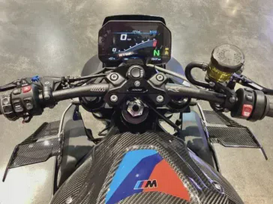 2026 BMW M 1000 R