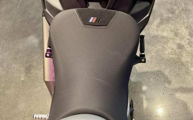 2026 BMW M 1000 R