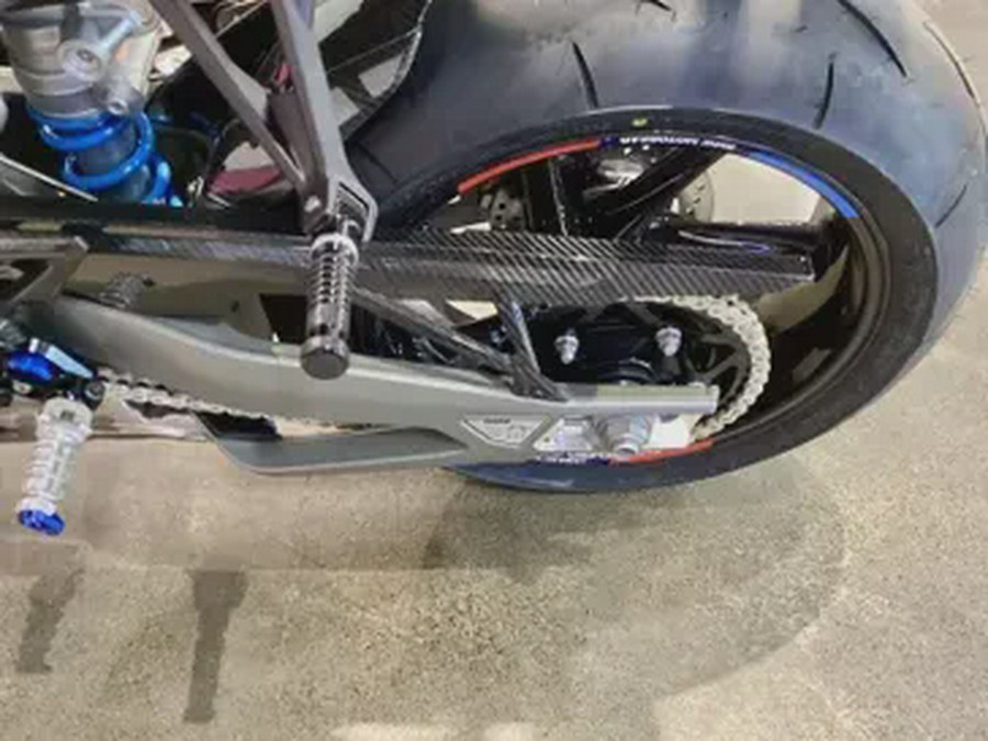 2026 BMW M 1000 R