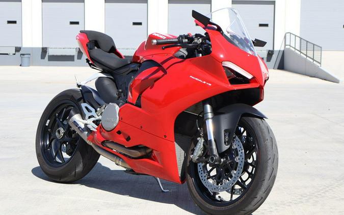 2024 Ducati Panigale V2 Red V2