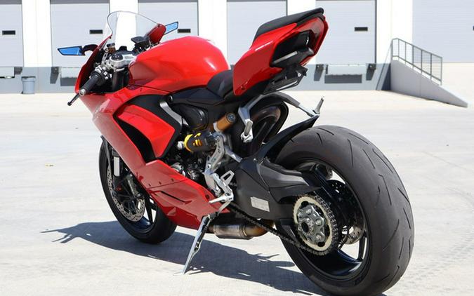 2024 Ducati Panigale V2 Red V2
