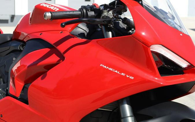 2024 Ducati Panigale V2 Red V2