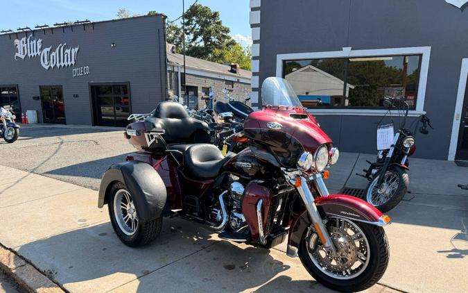 2014 Harley-Davidson Triglide Ultra CLSS FLHTCUTG