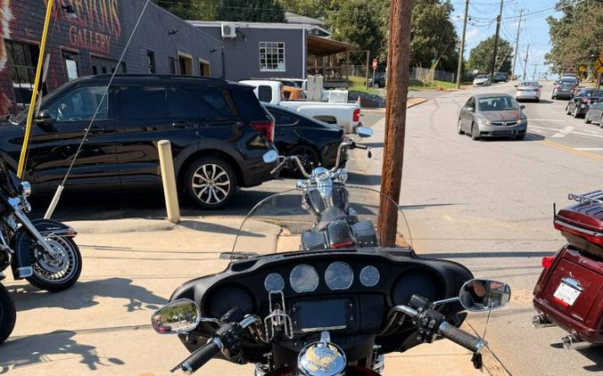2014 Harley-Davidson Triglide Ultra CLSS FLHTCUTG