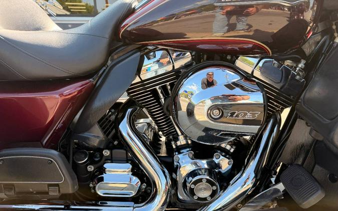 2014 Harley-Davidson Triglide Ultra CLSS FLHTCUTG