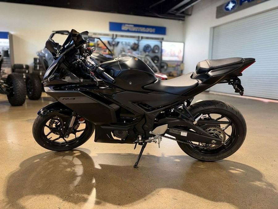 2025 Yamaha YZF R3