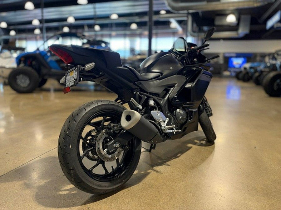 2025 Yamaha YZF R3