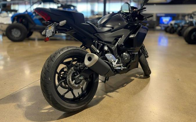 2025 Yamaha YZF R3