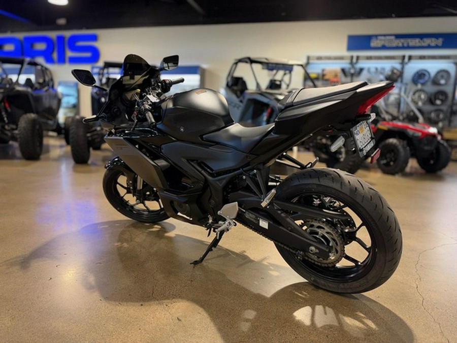 2025 Yamaha YZF R3
