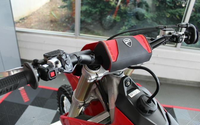 2026 Ducati Desmo450 MX - Demo