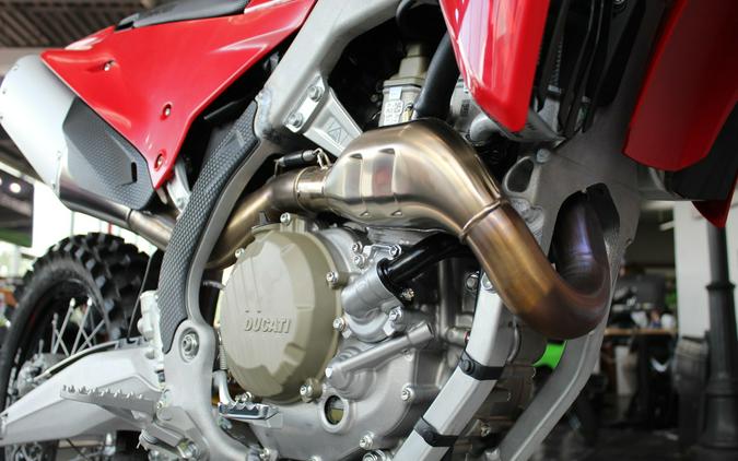 2026 Ducati Desmo450 MX - Demo