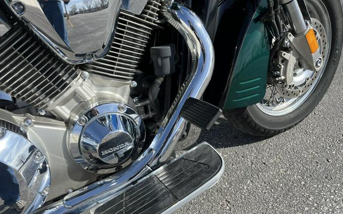 2005 Honda VTX1800S1