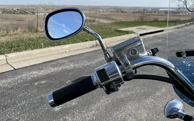 2005 Honda VTX1800S1