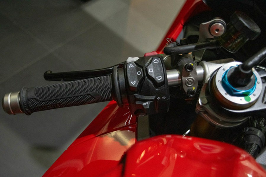 2026 Ducati Panigale V4 S