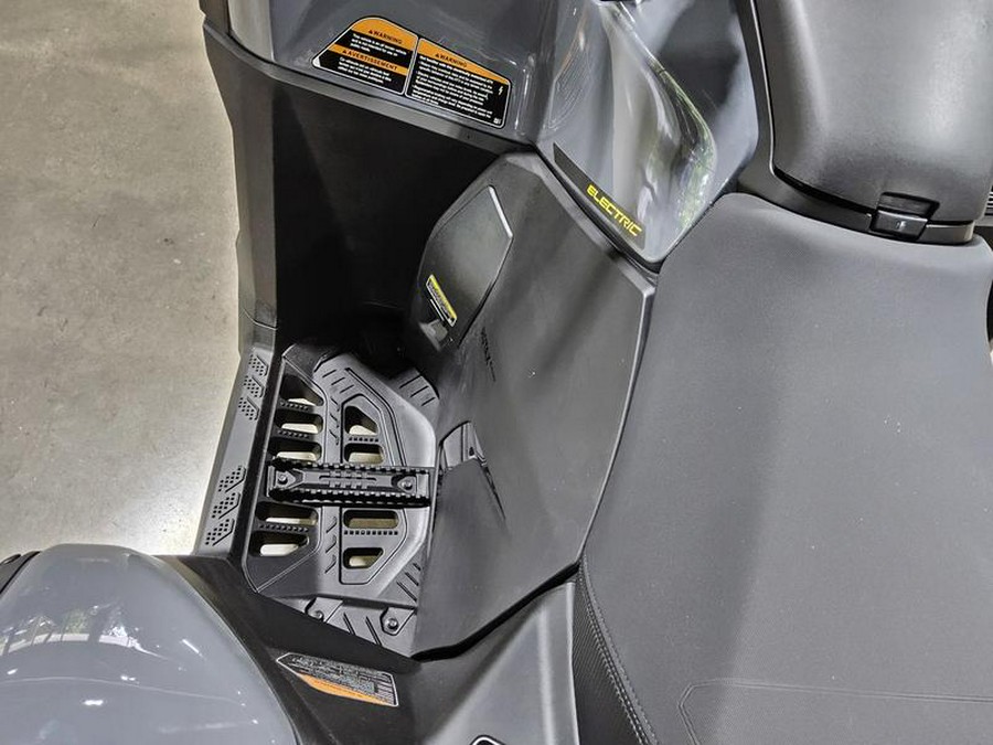 2026 Can-Am® Outlander Electric