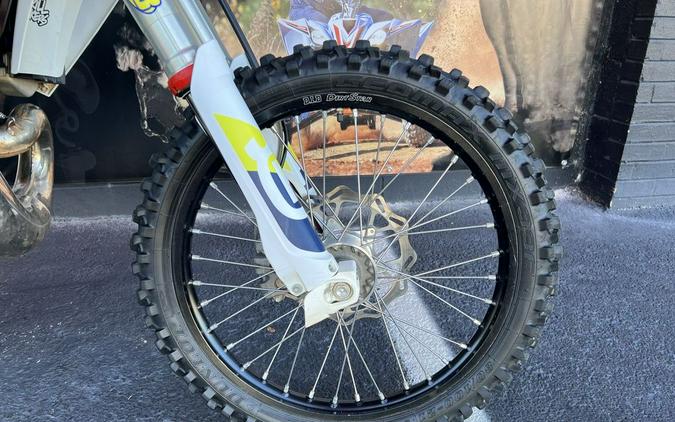 2023 Husqvarna® TE 300