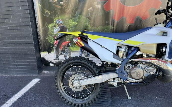 2023 Husqvarna® TE 300
