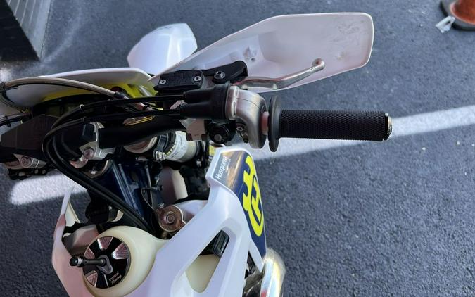 2023 Husqvarna® TE 300