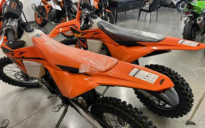 2025 KTM 150 XC-W