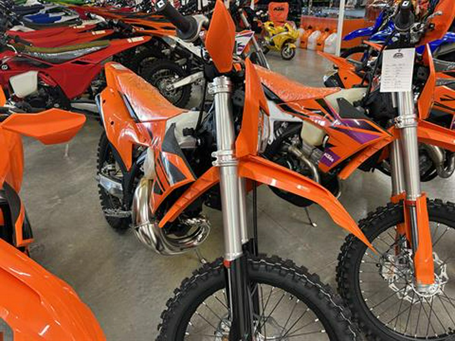 2025 KTM 150 XC-W