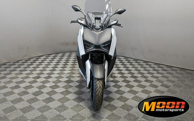 2024 Yamaha XMAX