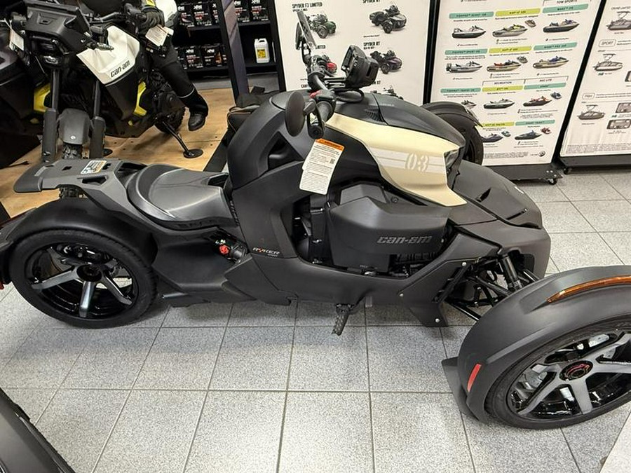 2023 Can-Am® Ryker Sport Rotax 900 ACE Classic Panels