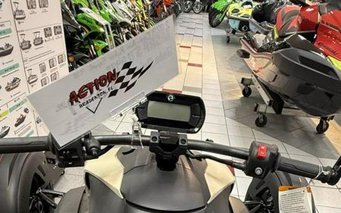 2023 Can-Am® Ryker Sport Rotax 900 ACE Classic Panels