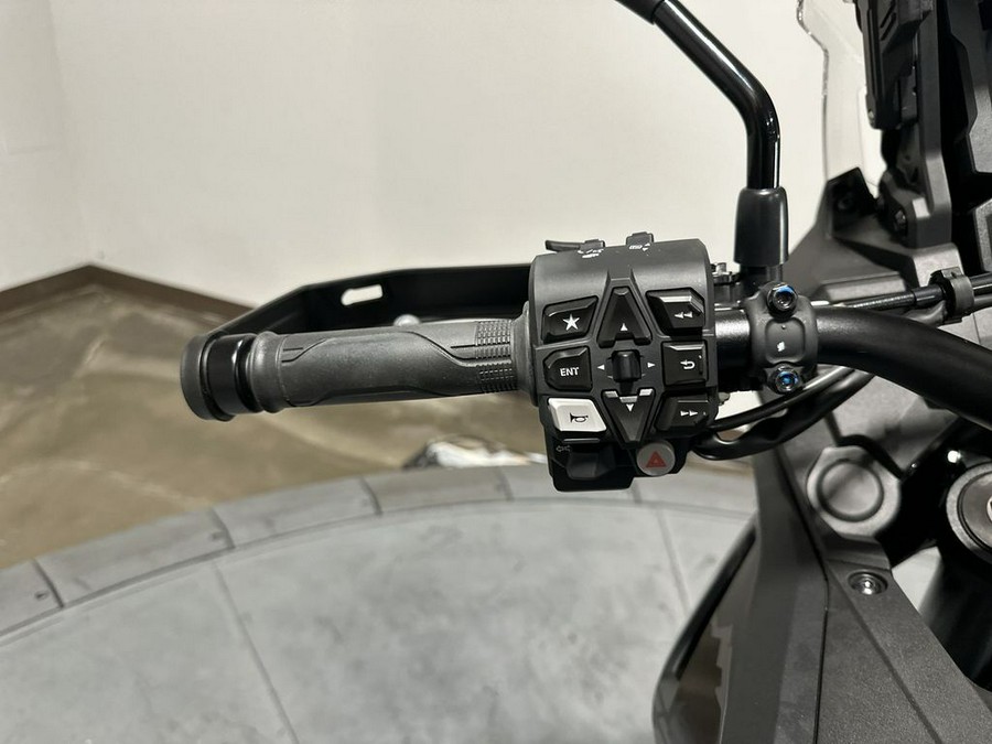 2025 Honda Africa Twin Base