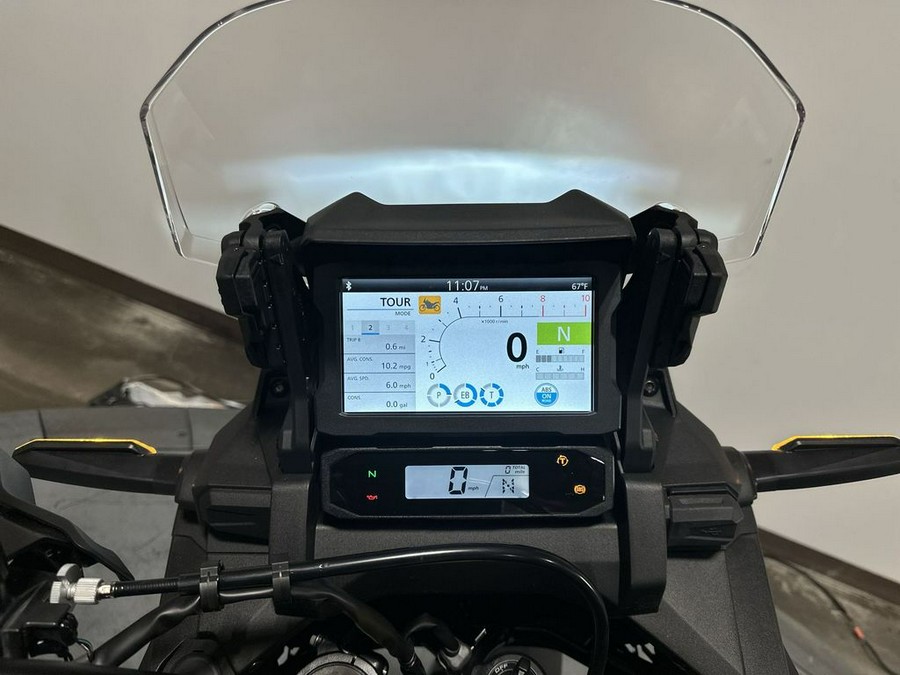 2025 Honda Africa Twin Base