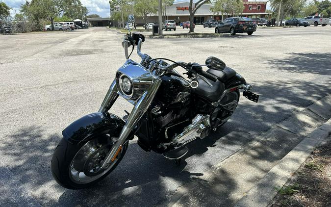 2026 Harley-Davidson® Fat Boy® Vivid Black Chrome Trim