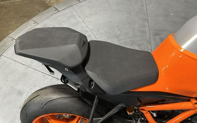 2022 KTM Super Duke 1290 R EVO