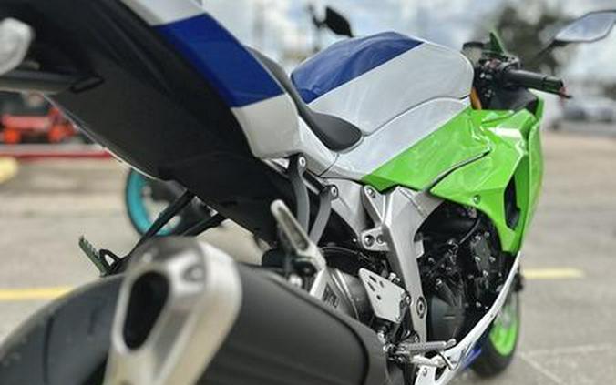 2024 Kawasaki Ninja® ZX™-6R 40th Anniversary Edition ABS